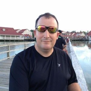 Meet your Posher, Todd